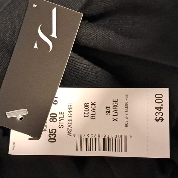 Simply Vera Wang Black Leggings. NWT - Picture 4 of 4